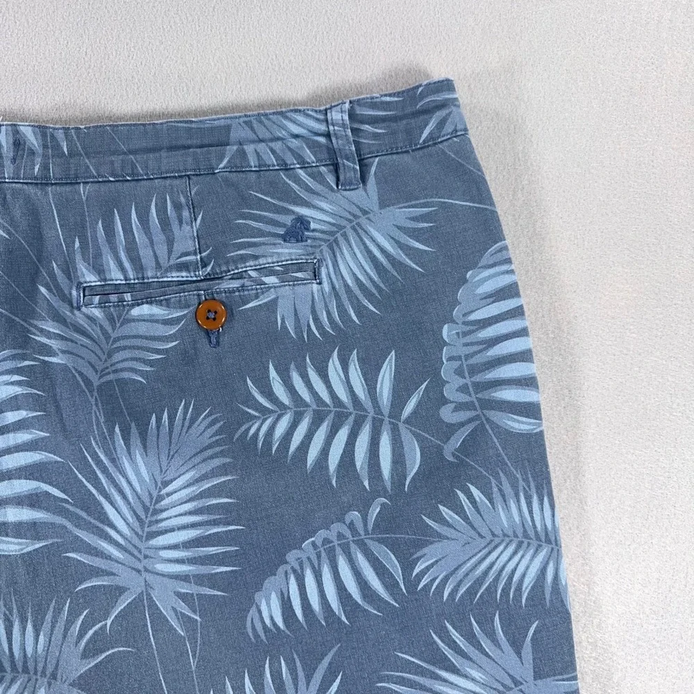 Caribbean Joe Mens 42 Blue Palm Leaf Tropical Flat Front Stretch Shorts
